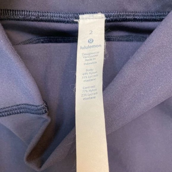 LULULEMON All The Right Places Pant II-Midnight Navy. Size 2 - Picture 5 of 8